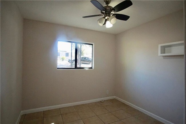 Building Photo - 4814 Walden Cir