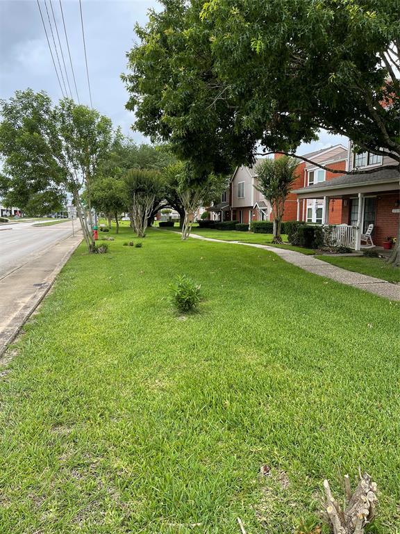 Building Photo - 17315 Saturn Ln