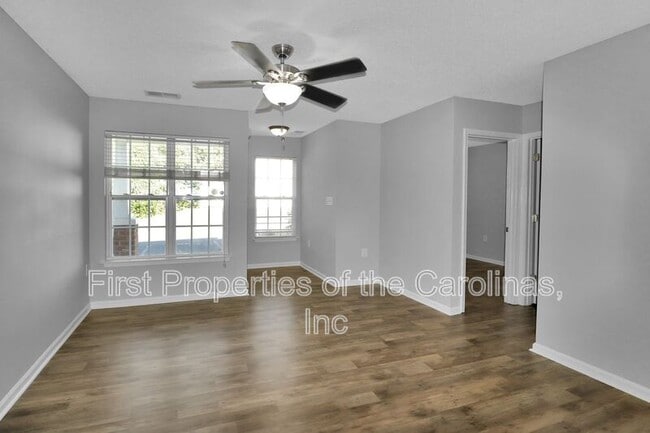 Building Photo - 309 Sampson St