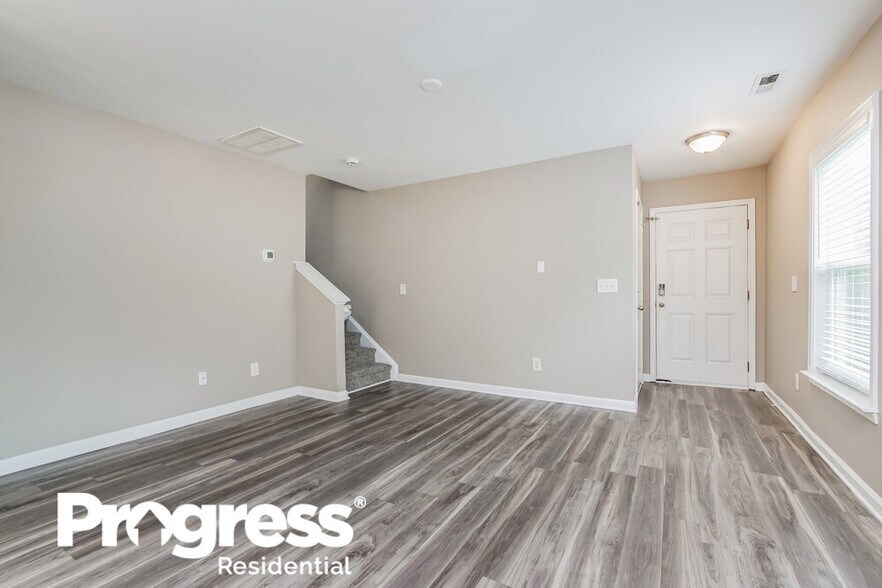 Building Photo - 3726 Marshlane Way