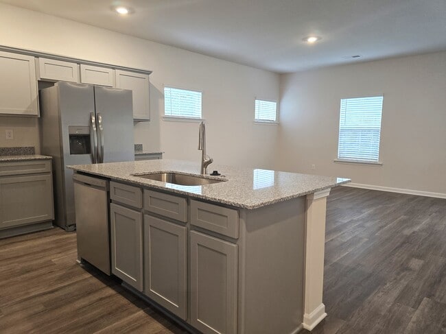 Building Photo - 1014 Aldrich St