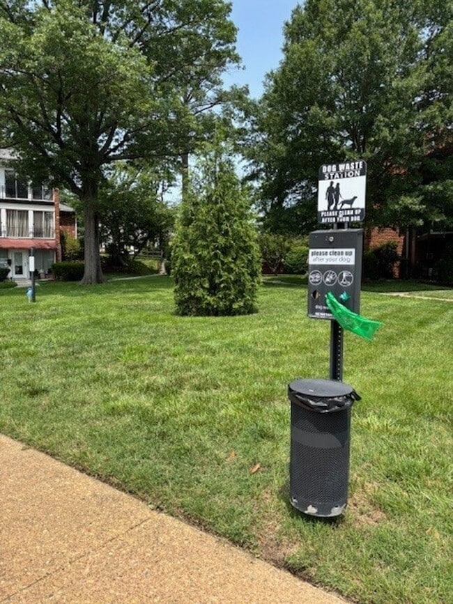 Building Photo - Amenities and Utilities included Richmond Condo Near VCU and UR