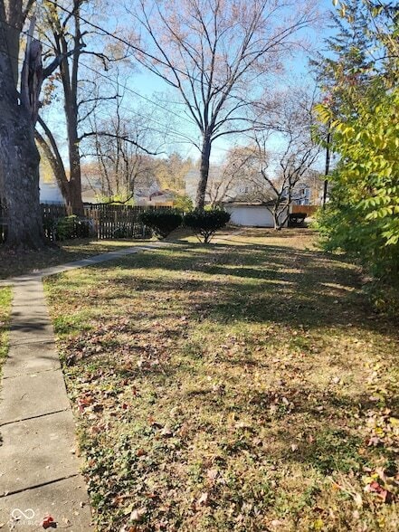 Building Photo - 5446 N College Ave