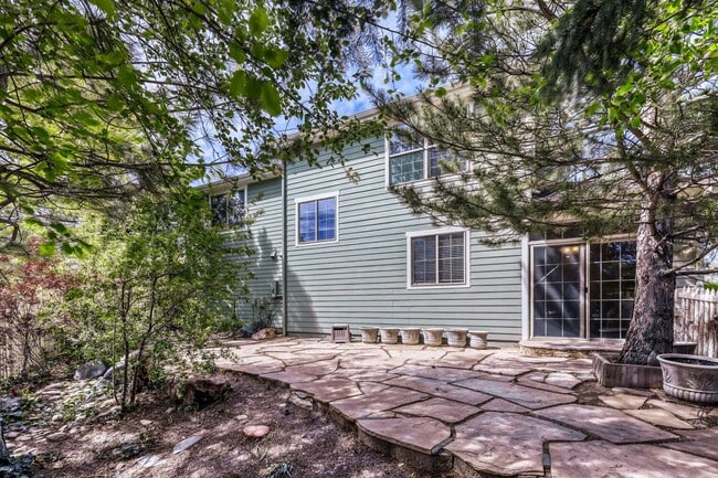 Building Photo - 3 Bed 3 Bath Townhouse in Westminster