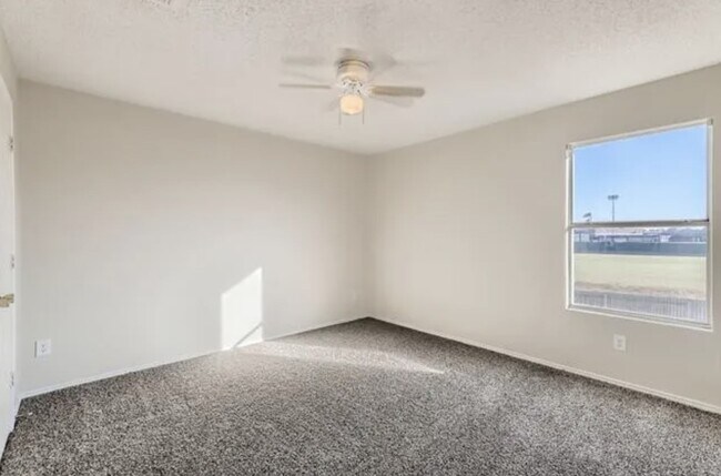 Building Photo - 2521 Brinlee Branch Ln