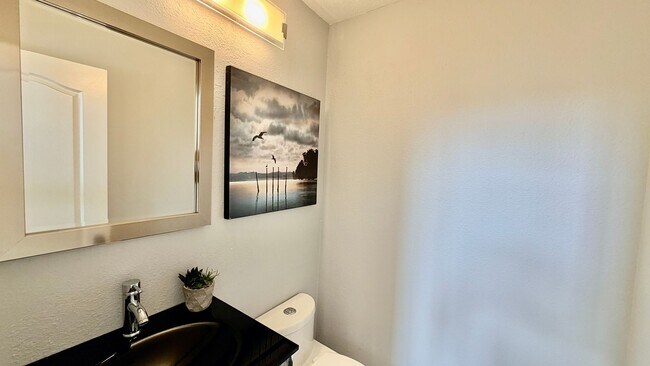 Building Photo - 7747 Caminito Monarca