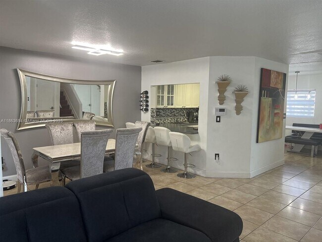 Building Photo - 12406 NW 7th Ln