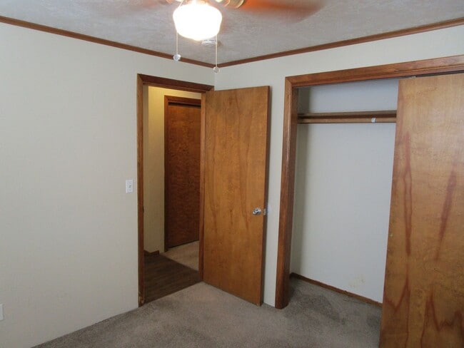 Building Photo - House Right By Ward Rhoden Stadium - Avail...