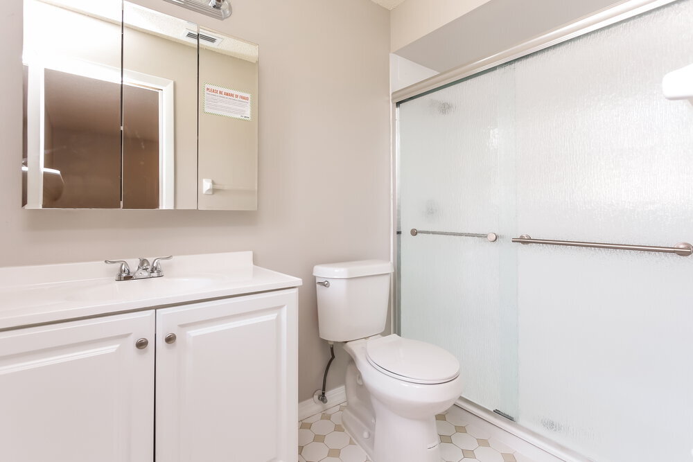 Building Photo - 1138 SE 13th St