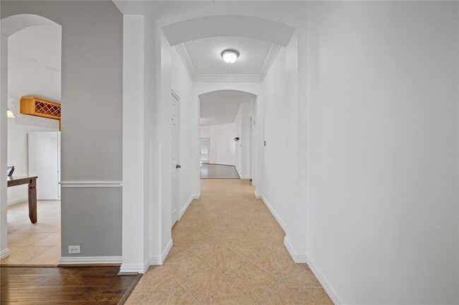 Building Photo - 7030 Thistlewood Park Ct