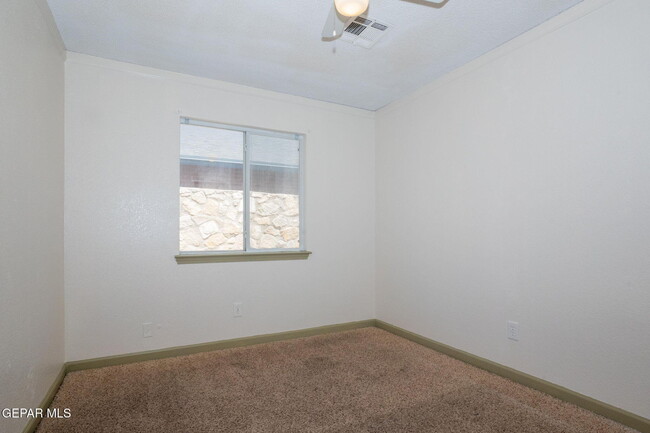 Building Photo - 11641 Desert Keep Dr