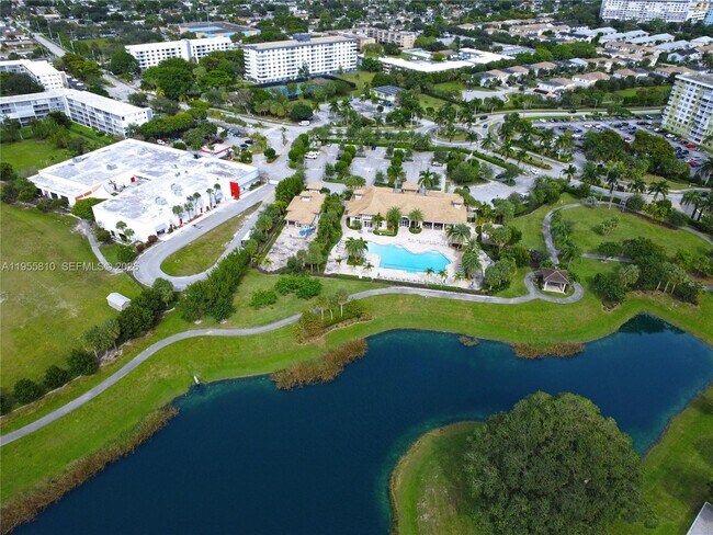 Building Photo - 1465 Bursera Ter