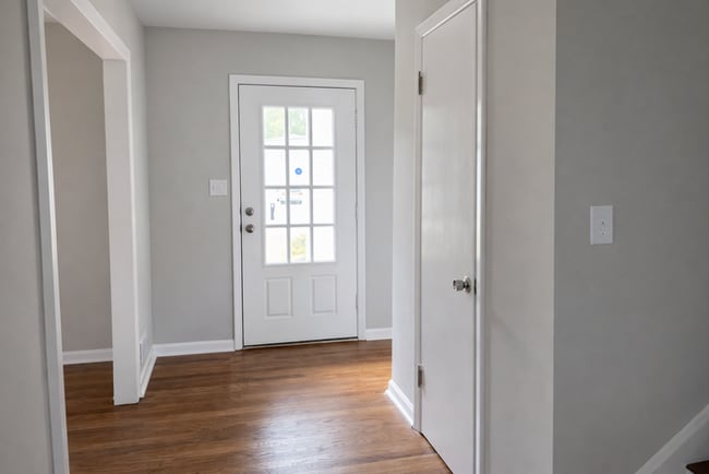 Building Photo - 1290 Teakwood Trail