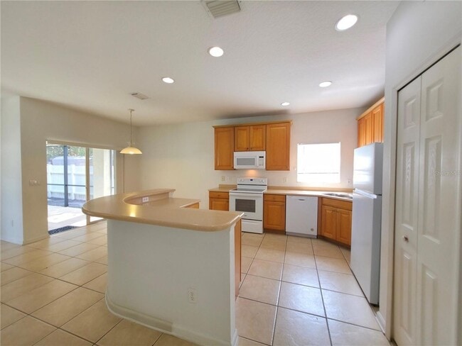 Building Photo - 1527 Derby Glen Dr