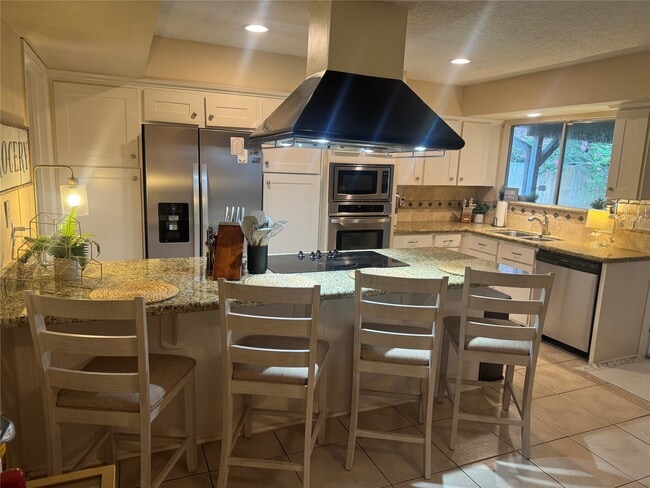 Building Photo - 3127 Pecan Point Dr