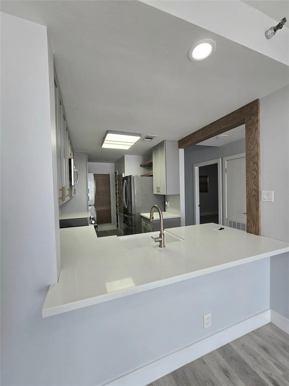 Building Photo - 7700 Seawall Blvd