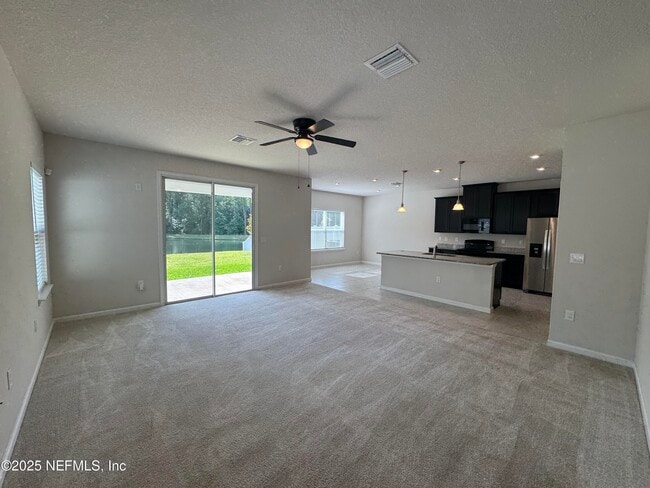 Building Photo - 1530 Tan Tara Trl
