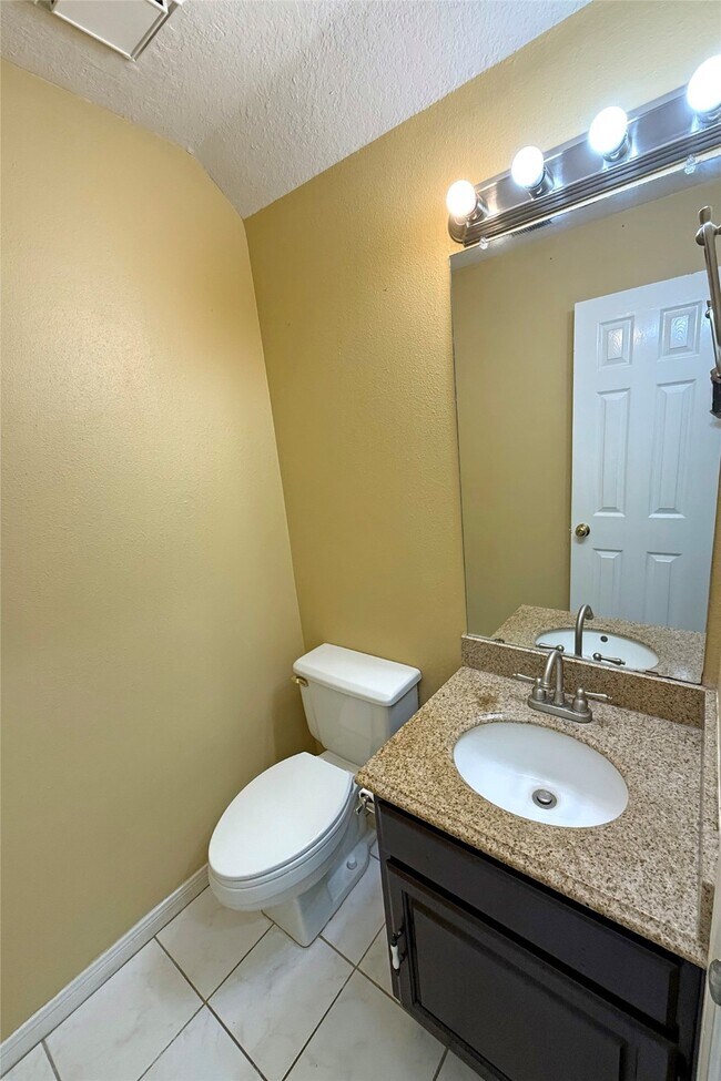 Building Photo - 3342 Oak Branch Ln