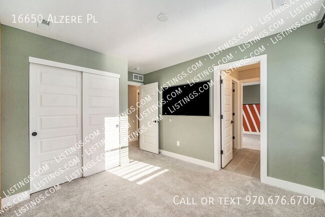 Building Photo - Beautifully Finished Townhome in Parker!