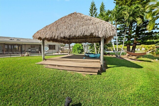 Building Photo - 410 Sailboat Cir