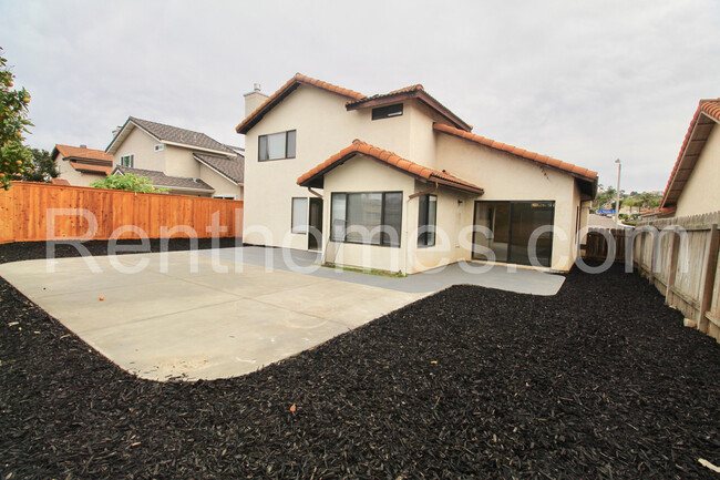 Building Photo - 14248 La Trucha St