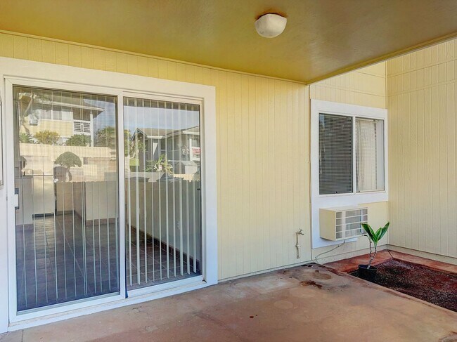 Building Photo - Kulana Knolls 1 bedroom townhome with TWO parking