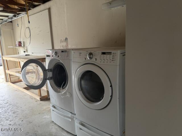 Building Photo - 1725 Windsor Pl