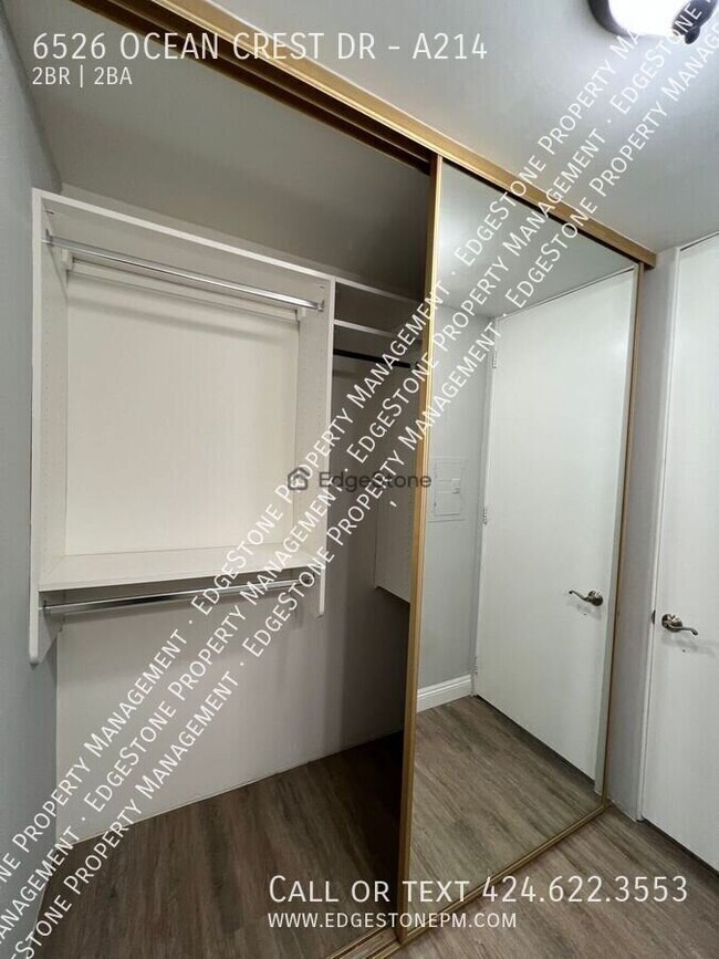 Building Photo - 6526 Ocean Crest Dr