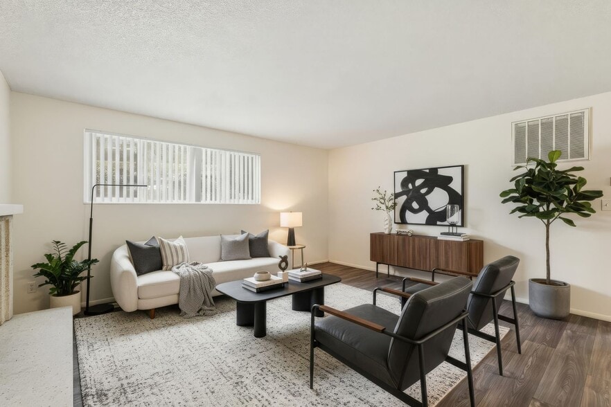 Interior Photo - Christopher Village Apartments