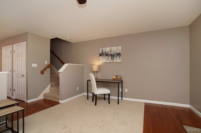 Building Photo - 307 Shady Rock Ln