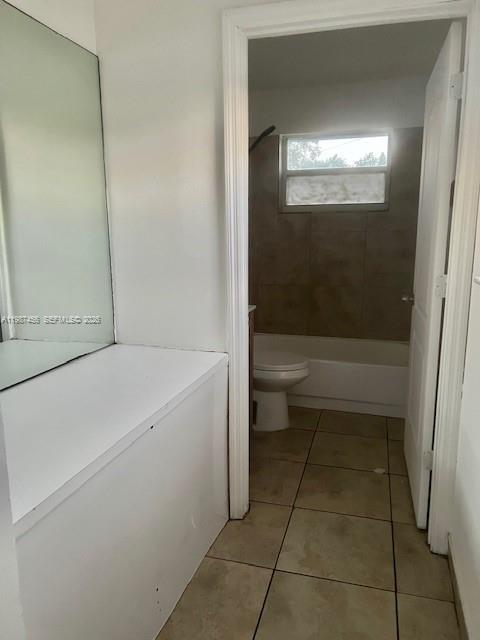 Building Photo - 2746 Johnson St