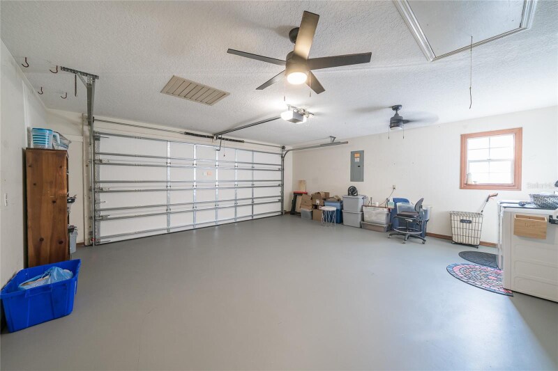 Building Photo - 37340 Derbyshire Dr