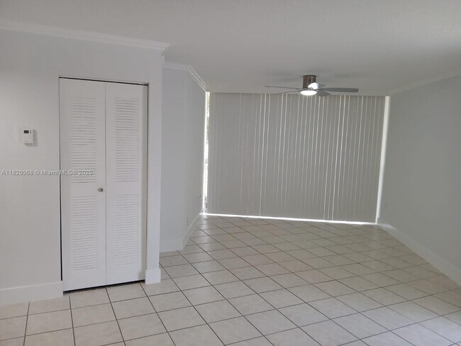 Primary Photo - 6955 NW 186th St