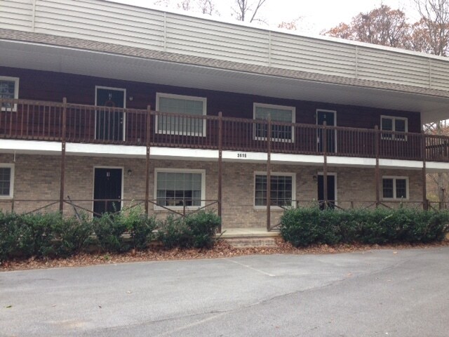 Building Photo - 3614 N Roan St
