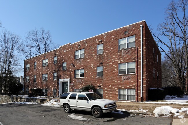 Building Photo - Crittenden Manor Apartments