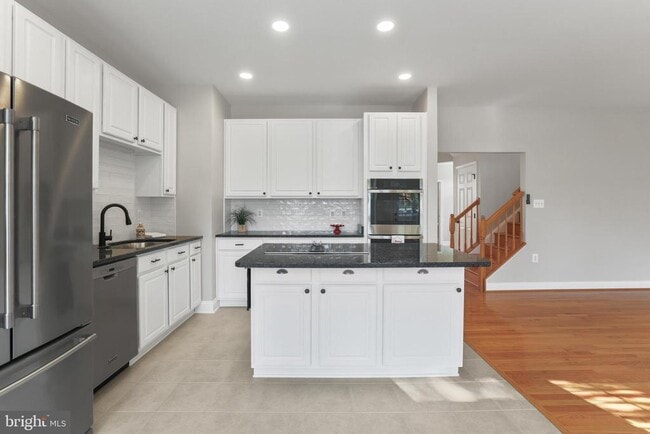 Building Photo - 401 Yorkshire Ridge Ct