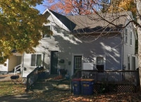 Building Photo - 2 Bedroom Townhouse Style