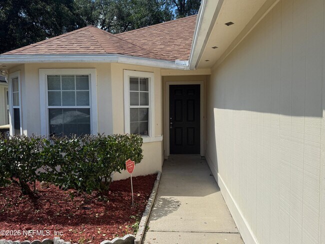 Building Photo - 5550 Oak Crossing Dr