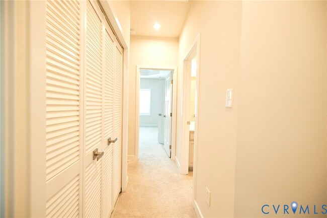 Building Photo - 11190 Winding Brook Terrace Dr