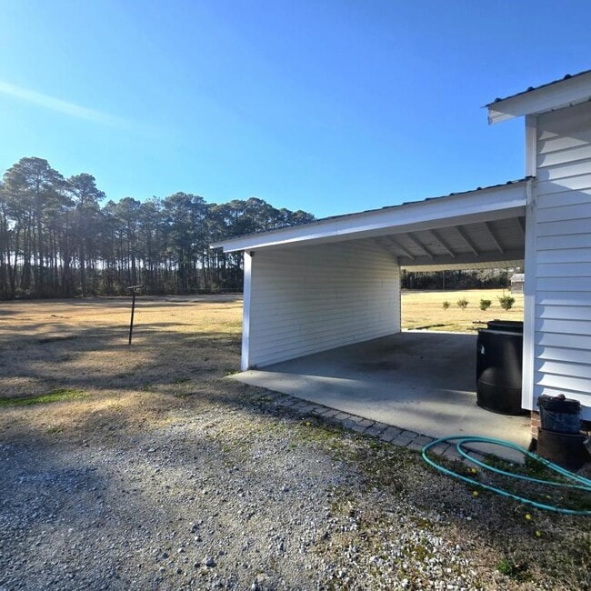 Building Photo - 7584 NC-43