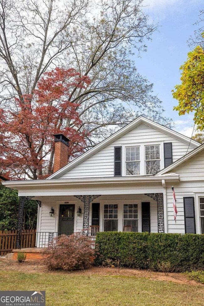 Building Photo - 5450 E Mountain St