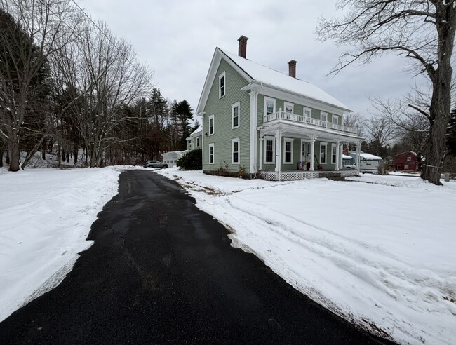 Building Photo - 169 Sewalls Falls Rd