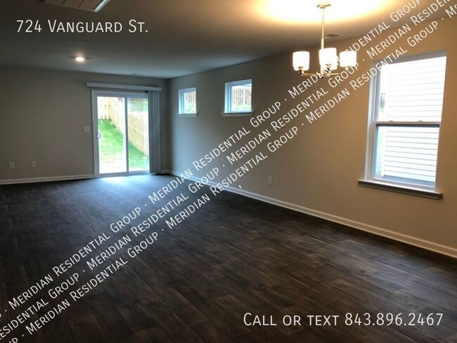 Building Photo - 4 Bd 2.5 Ba Home Located in Cannon Springs!
