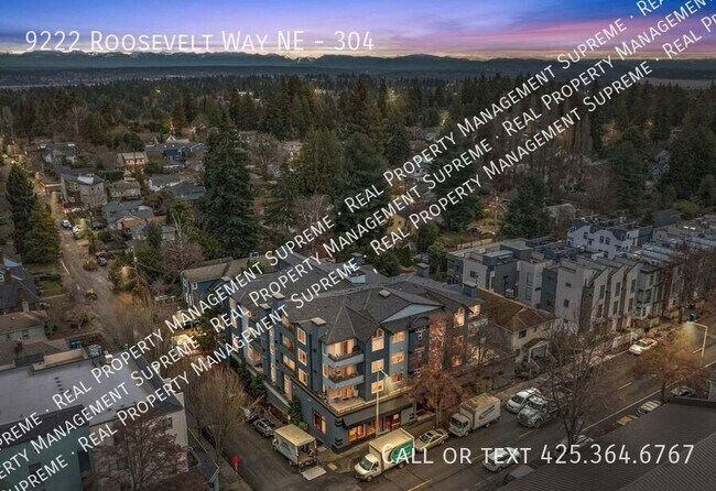 Primary Photo - 9222 Roosevelt Way NE