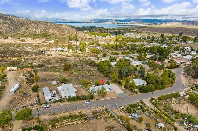Building Photo - Private 3 Bed /2 Bath Home With Scenic Views In Lake Elsinore!
