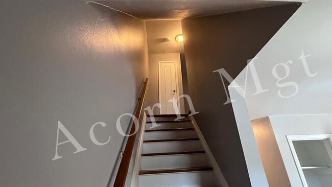 Building Photo - 73 Tarryton Court West