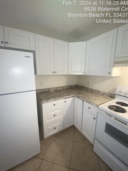 Building Photo - 9926 Watermill Cir