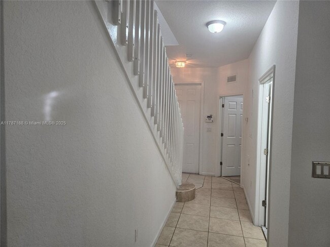 Building Photo - 21205 NW 14th Pl