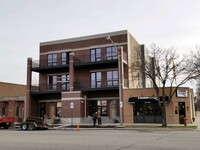 Building Photo - 6555 W North Ave