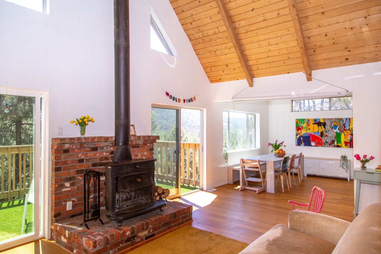 Building Photo - 2235 Ironwood Dr